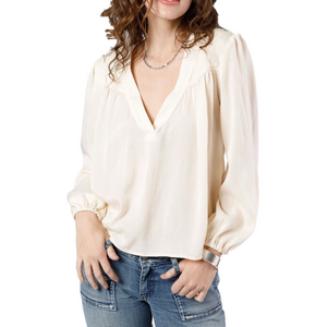 BAND OF THE FREE Cash Ivory Long Sleeve Blouse Top Size Medium NWT